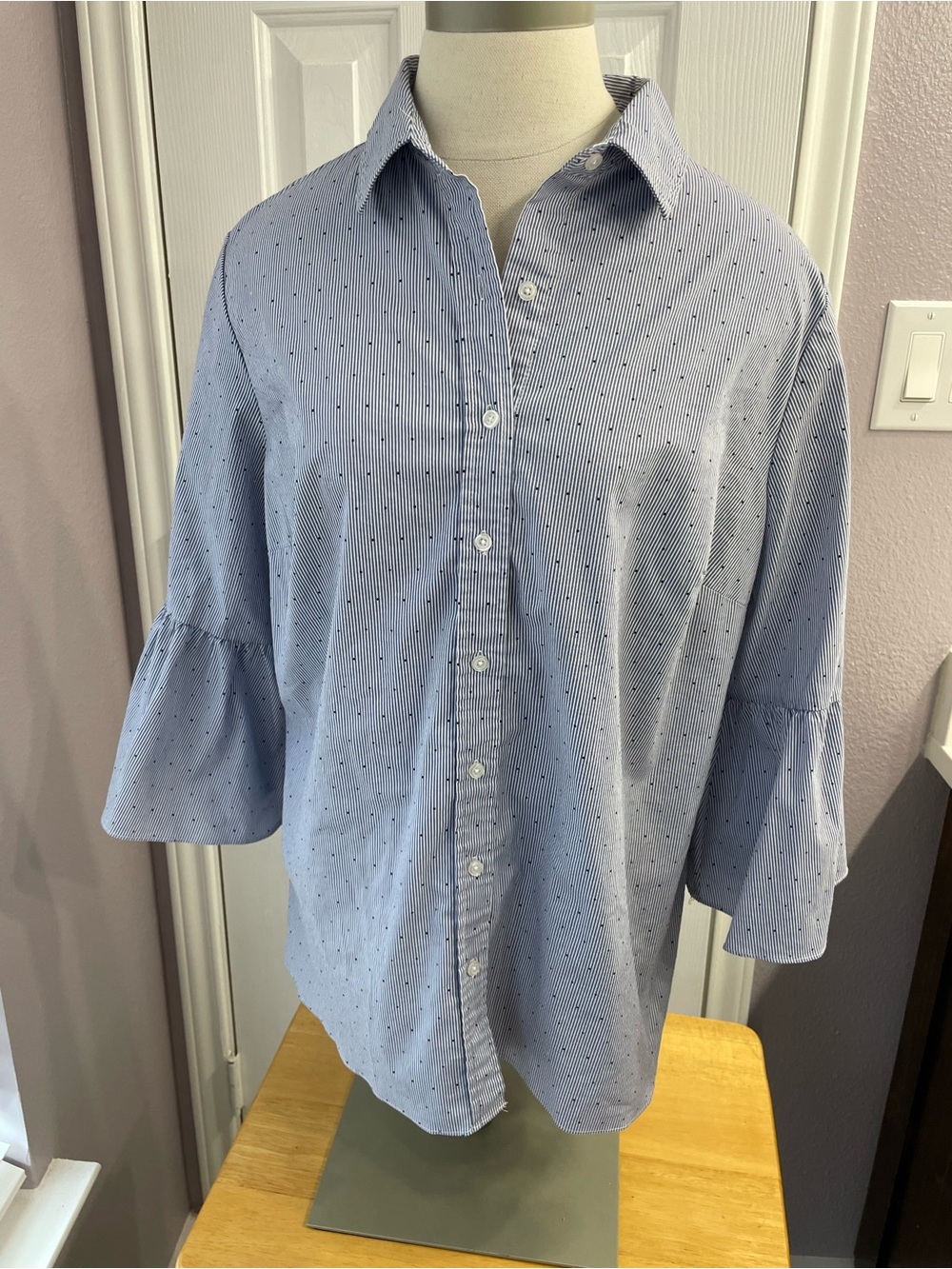 Liz Claiborne Light Blue Pinstripe Button-Front Blouse